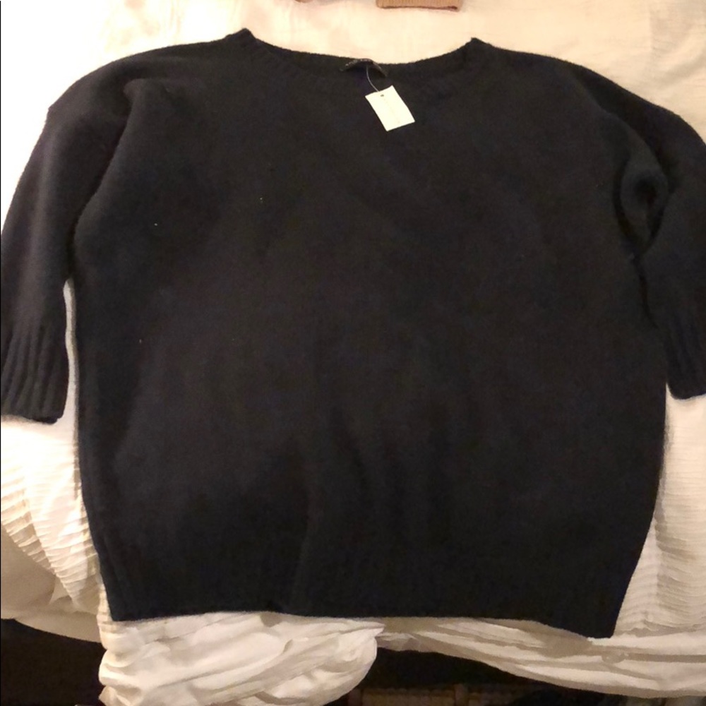Ann Taylor cashmere medium sleeve sweater